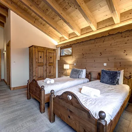 The Penthouse Matins St Laurent Апартаменты