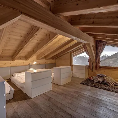 The Penthouse Matins St Laurent דירה