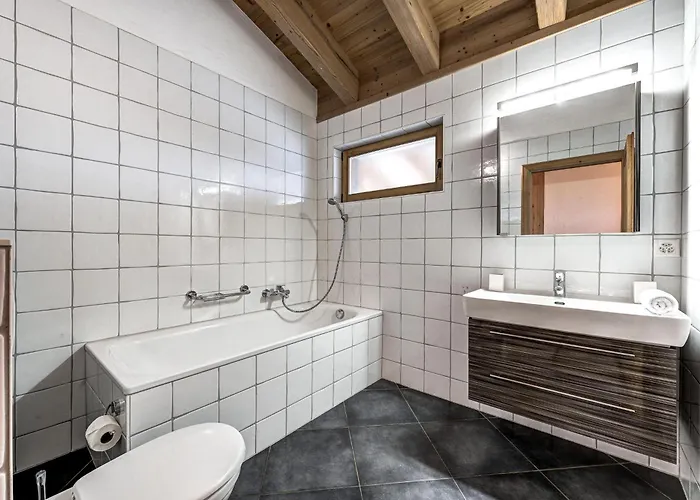 The Penthouse Matins St Laurent لا تزوماز
