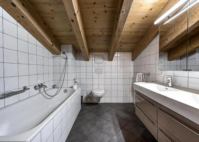 The Penthouse Matins St Laurent شقة