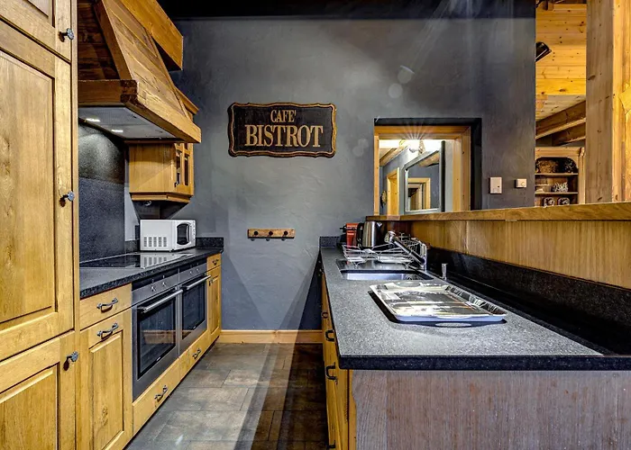 The Penthouse Matins St Laurent شقة