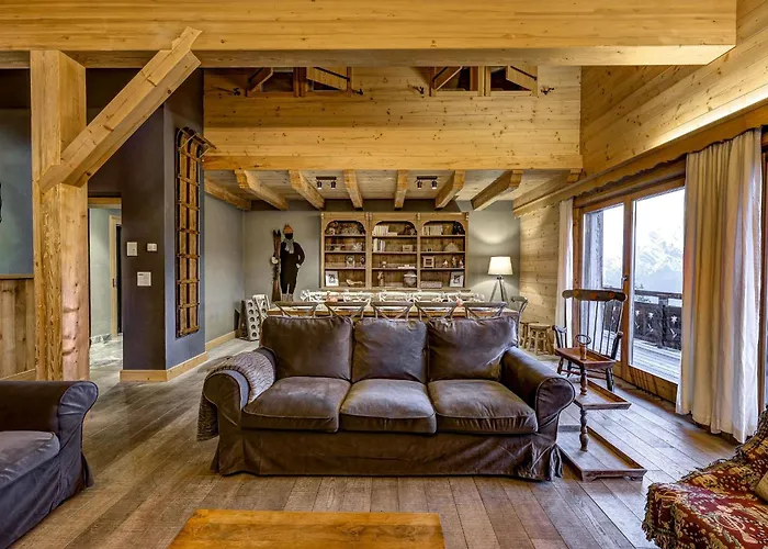 The Penthouse Matins St Laurent * لا تزوماز
